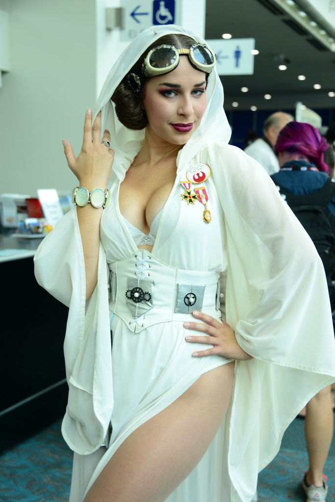 best sexy girl images on pinterest beautiful women asian woman and good looking women #starwars #cosplay #comiccon #leia #PrincessLeia